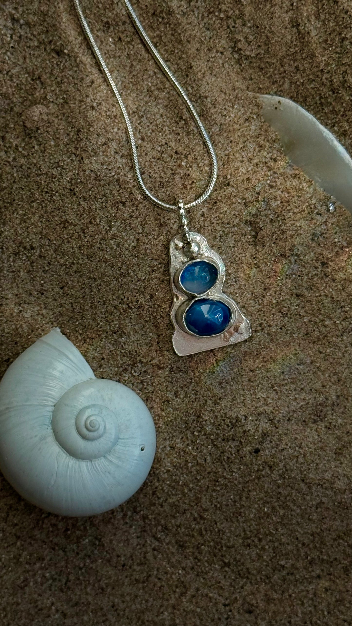 Cielo y Agua – Ethiopian Opal & Blue Cat Eye Pendant Necklace
